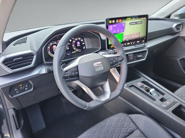 Leon ST 2.0 TDI DSG FR AHK+LED+NAVI.+KAMERA+ACC+