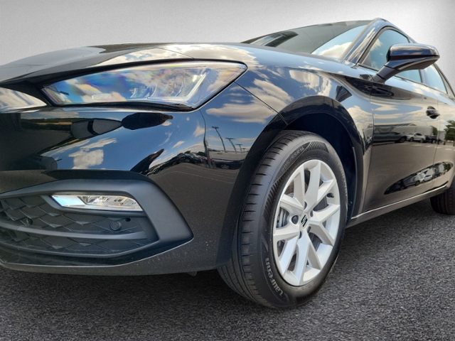 Leon ST 2.0 TDI DSG STYLE AHK+KAMERA+ACC+LED+LMF