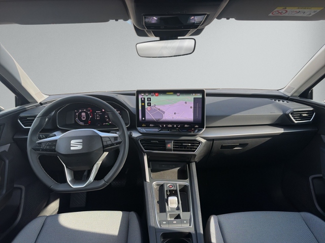 Leon ST 2.0 TDI DSG STYLE AHK+NAVI+KAMERA+ACC+LE