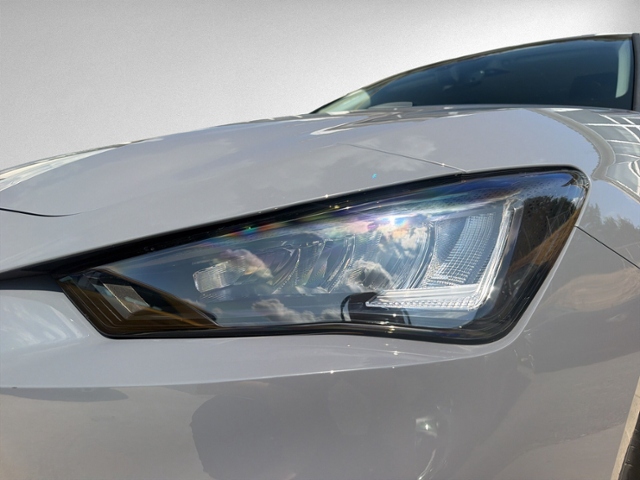 Leon 1.5 eTSI DSG STYLE KAMERA+ACC+LED+CLIMATRON