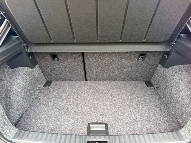 Ibiza 1.5 TSI FR DSG LED+RFK+NAVI.+ACC+17'+SIHZ+