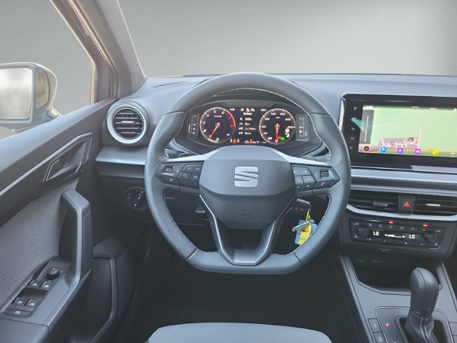 Ibiza 1.5 TSI FR DSG LED+RFK+NAVI.+ACC+17'+SIHZ+