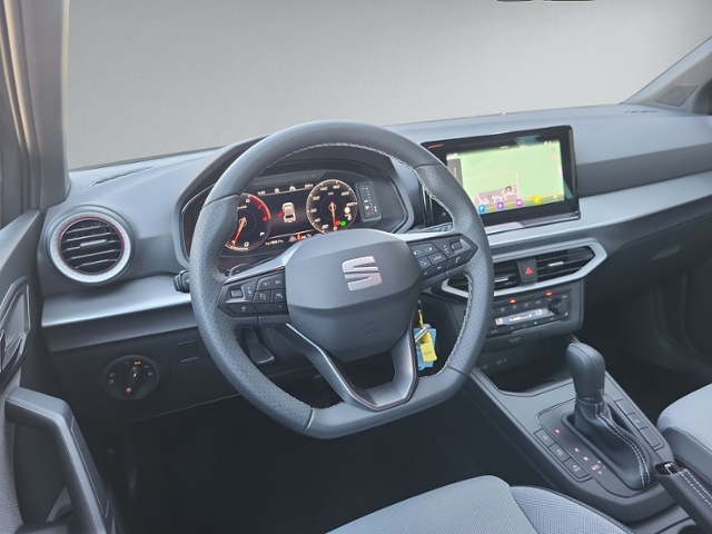 Ibiza 1.5 TSI FR DSG LED+RFK+NAVI.+ACC+17'+SIHZ+