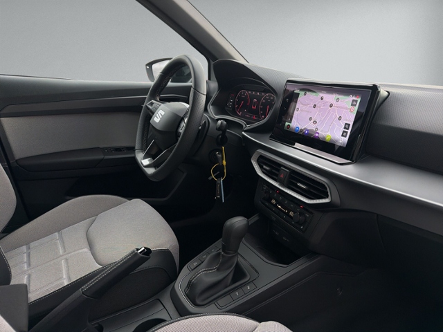 Arona 1.0 TSI FR DSG AHK+ACC+NAVI+LED+KAMERA+SHZ