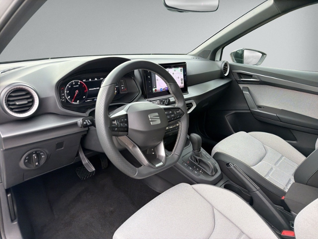 Arona 1.0 TSI FR DSG AHK+ACC+NAVI+LED+KAMERA+SHZ