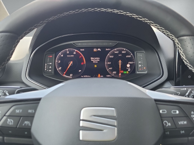 Arona 1.0 TSI FR DSG AHK+ACC+NAVI+LED+KAMERA+SHZ