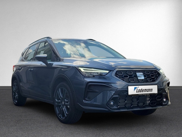 Arona 1.0 TSI FR DSG AHK+ACC+NAVI+LED+KAMERA+SHZ