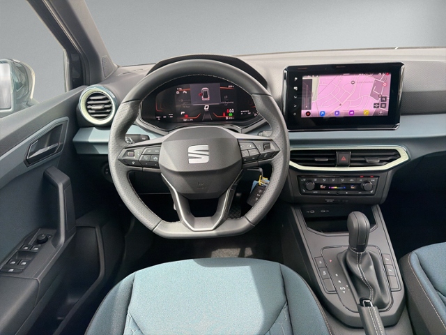 Arona 1.0 TSI DSG STYLE AHK+KAMERA+NAVI+ACC+LED+