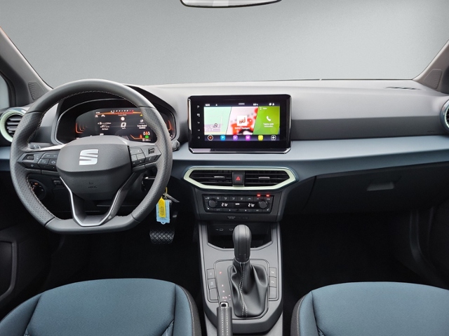 Arona 1.0 TSI DSG STYLE AHK+NAVI+KAMERA+ACC+SIHZ