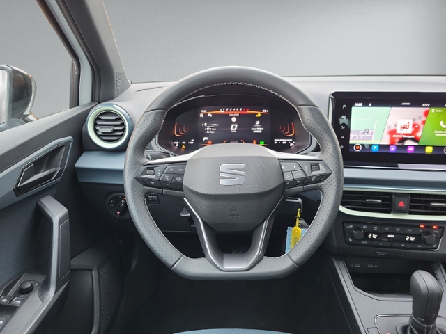 Arona 1.0 TSI DSG STYLE AHK+NAVI+KAMERA+ACC+SIHZ