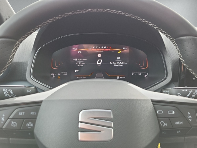 Arona 1.0 TSI DSG STYLE AHK+NAVI+KAMERA+ACC+SIHZ