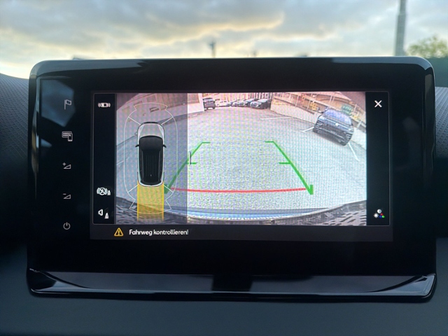 Arona 1.0 TSI DSG STYLE NAVI+KAMERA+GRA+PARK-ASS