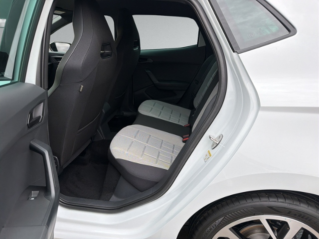 Ibiza 1.0 TSI DSG FR LED+NAVI+KAMERA+ACC+17'+SHZ
