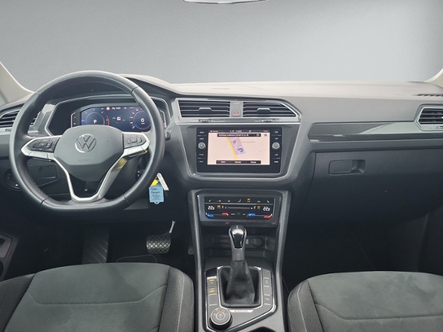 Tiguan 2.0 TDI DSG ELEGANCE 4MOTION AHK+IQ.LIGHT