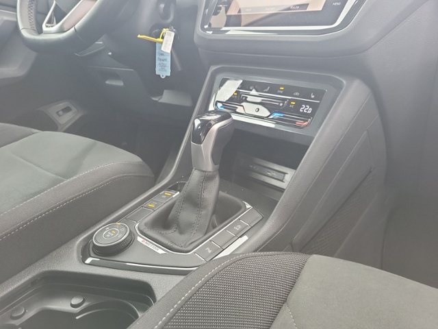 Tiguan 2.0 TDI DSG ELEGANCE 4MOTION AHK+IQ.LIGHT