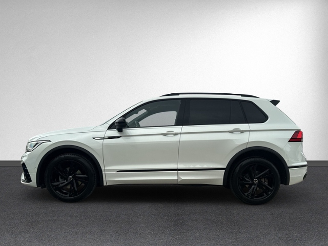 Tiguan 1.5 TSI DSG R-LINE HEAD-UP+RFK+NAVI+KEYLE
