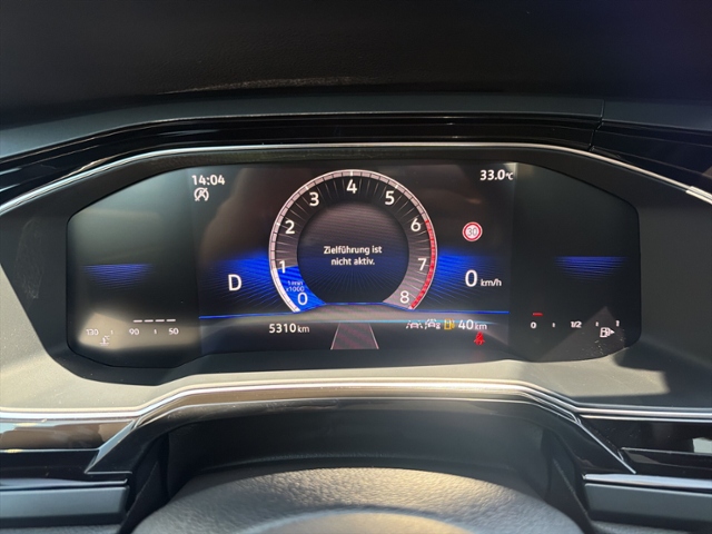 Polo 1.0 TSI DSG R-LINE PANO+IQ.LIGHT+RFK+ACC+SH