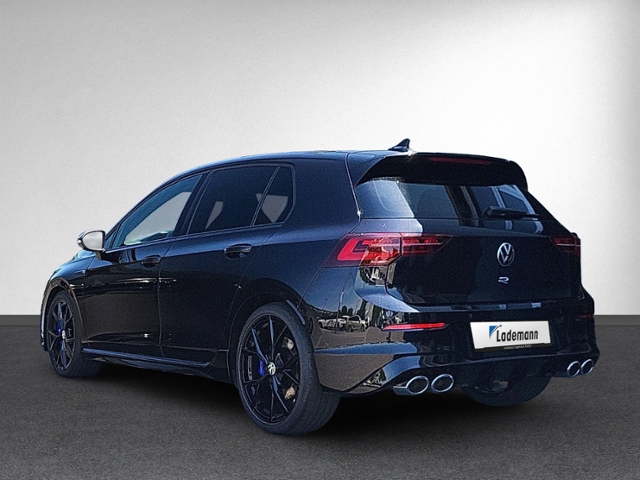Golf VIII 2.0 TSI R PANORAMA+IQ.LIGHT+DCC+HEAD-U