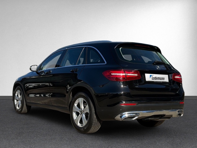 GLC 220 d Exclusive 4Matic LED+KAMERA+AHK+TEMPOM