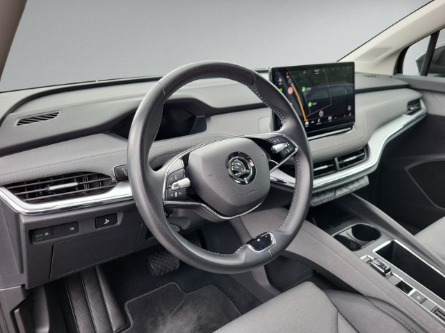 Enyaq iV 60 LOFT NAVI+LED+SIHZ+62kWh+TEMPOMAT+LM