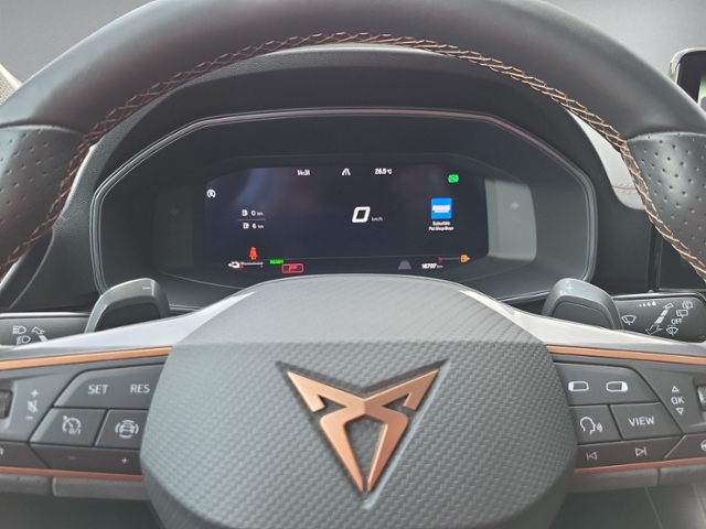 Formentor 1.4 e-HYBRID NAVI+LED+KAMERA+ACC+SIHZ+