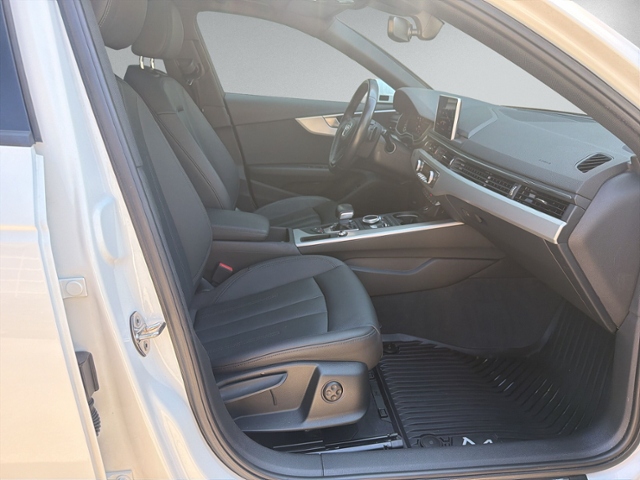 A4 Avant 40 TFSI PANORAMA+MATRIX-LED+NAVI+ACC+RÜ