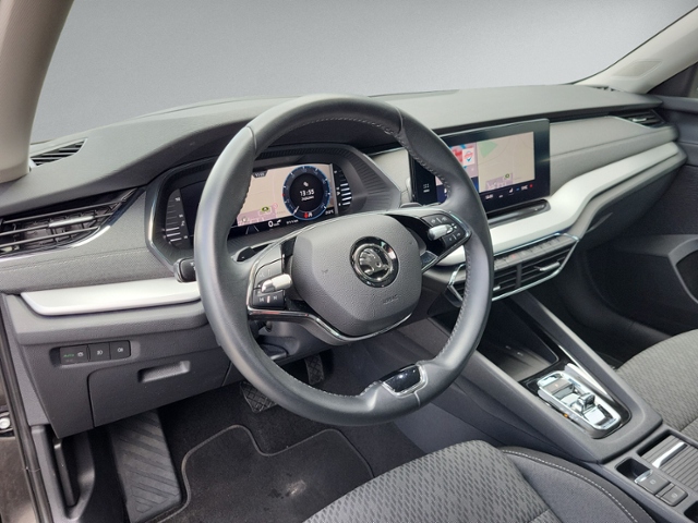 Octavia Combi 2.0 TDI DSG STYLE AHK+NAVI+HEAD-UP