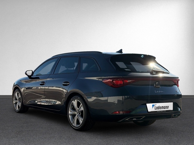 Leon Sportstourer 2.0 TDI DSG FR NAVI+LED+ACC+SH