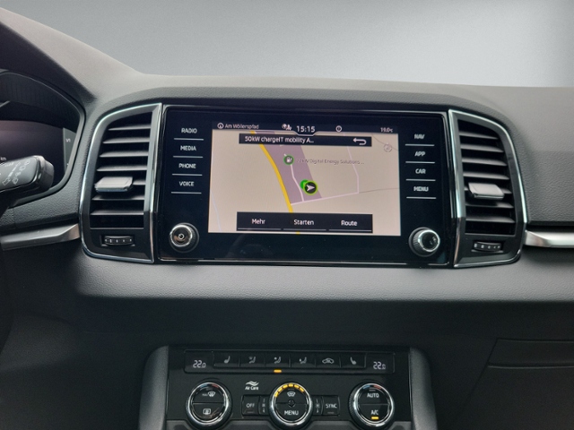 Karoq 1.5 TSI DSG TOUR PANORAMA+360°+NAVI+LED+SH