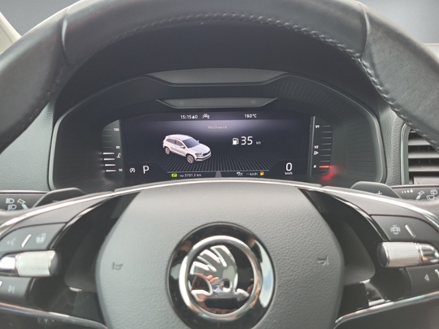 Karoq 1.5 TSI DSG TOUR PANORAMA+360°+NAVI+LED+SH