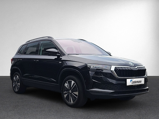 Karoq 1.5 TSI DSG TOUR PANORAMA+360°+NAVI+LED+SH