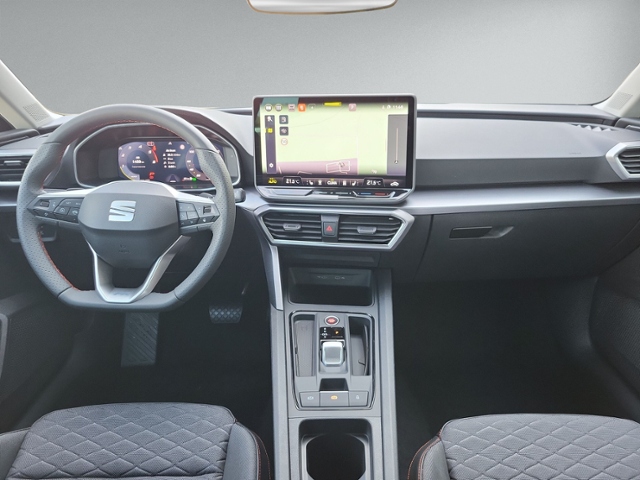 Leon ST 2.0 TDI DSG FR AHK+LED+NAVI.+KAMERA+ACC+