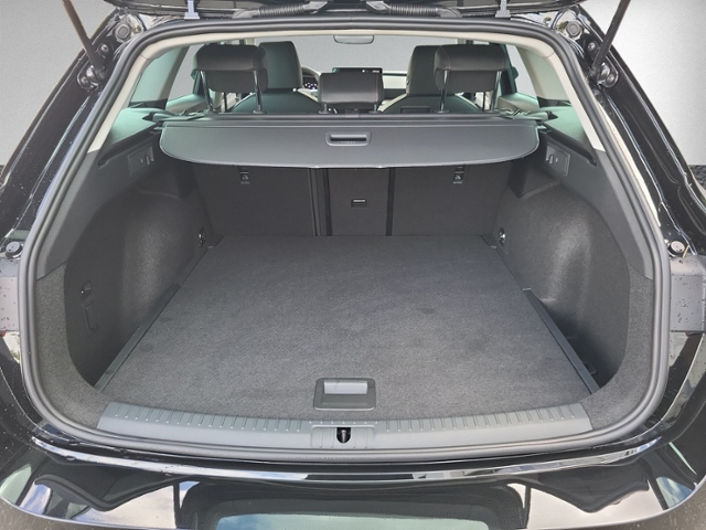 Leon ST 2.0 TDI DSG FR AHK+LED+NAVI.+KAMERA+ACC+