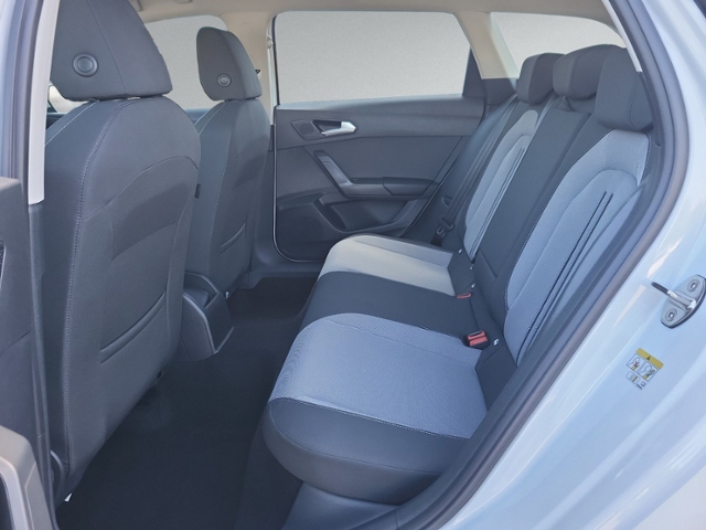 Leon ST 2.0 TDI DSG STYLE AHK+KAMERA+ACC+LED+LMF