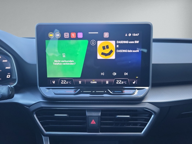 Leon ST 2.0 TDI DSG STYLE AHK+KAMERA+ACC+LED+LMF