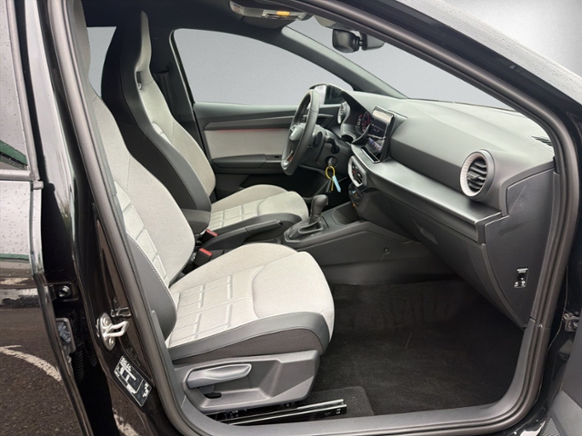 Ibiza 1.0 TSI DSG FR LED+NAVI+KAMERA+ACC+17'+SHZ