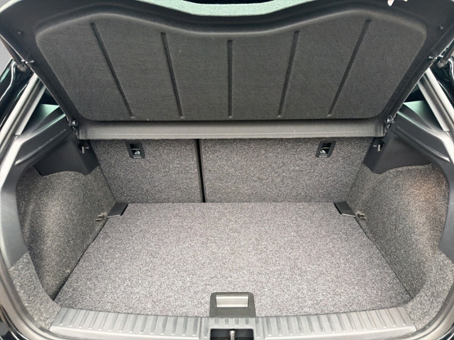 Ibiza 1.0 TSI DSG FR LED+NAVI+KAMERA+ACC+17'+SHZ