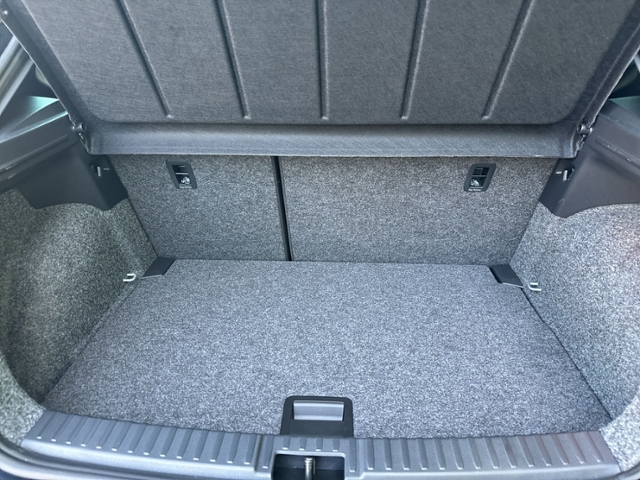 Ibiza 1.0 TSI DSG FR LED+NAVI+KAMERA+ACC+17'+SHZ
