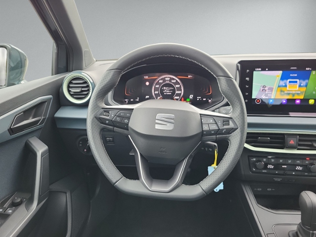 Arona 1.0 TSI DSG STYLE NAVI+ACC+KAMERA+LED+SIHZ