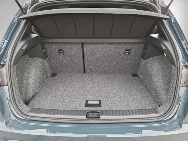 Arona 1.0 TSI DSG STYLE NAVI+ACC+KAMERA+LED+SIHZ