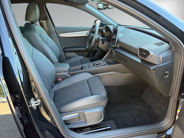 Formentor 2.0 TSI 4Drive PANORAMA+AHK+NAVI+eHECK