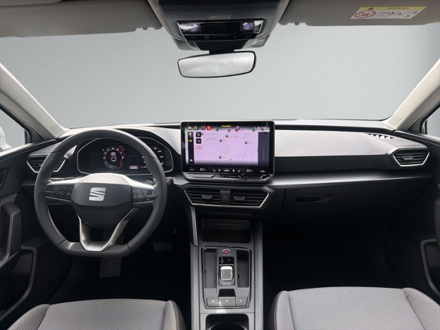 Leon ST 1.5 eTSI DSG STYLE AHK+RFK+NAVI+ACC+LED+