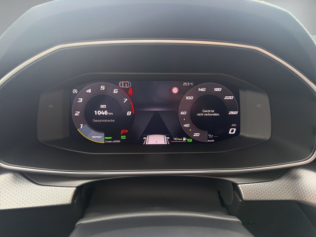 Leon ST 1.5 eTSI DSG STYLE AHK+RFK+NAVI+ACC+LED+