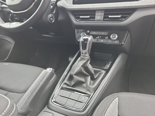 Kamiq 1.5 TSI DSG SELECTION TEMPOMAT+LED+CLIMATR