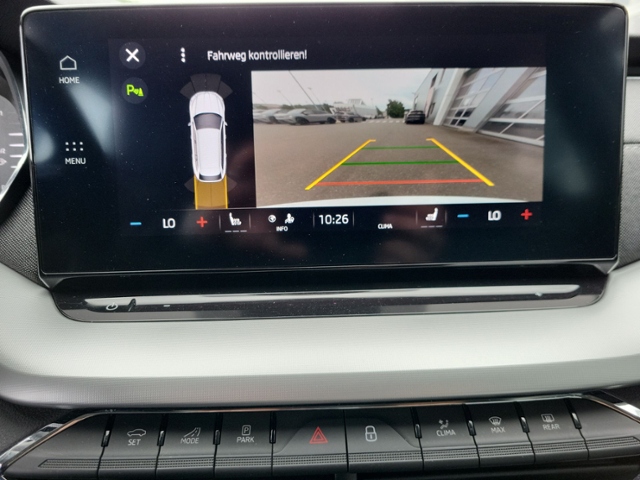 Octavia Combi 2.0 TDI DSG AHK+LED+KAMERA+CLIMATR