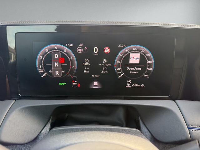 Tiguan 1.5 eTSI DSG R-LINE PANO+AHK+360+IQ.LIGHT