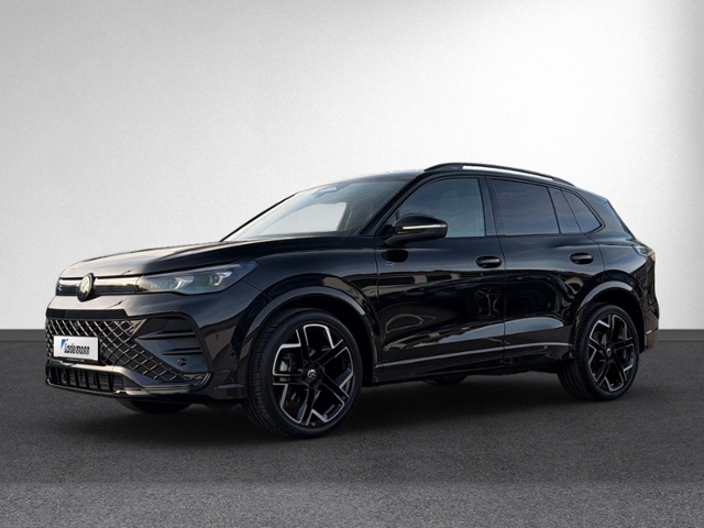 Tiguan 1.5 eTSI DSG R-LINE PANO+AHK+360+IQ.LIGHT
