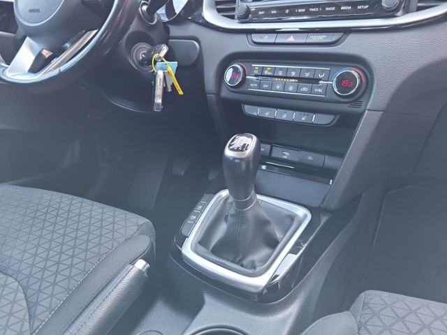 Ceed 1.0 TGDI Vision NAVI+KAMERA+GRA+SITZHZ+NSW