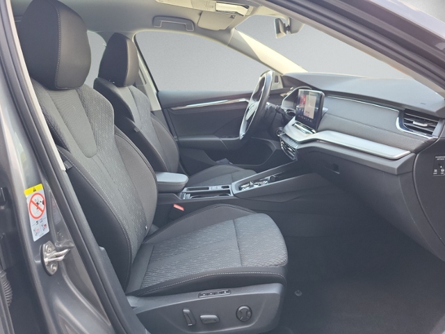 Octavia Combi 2.0 TDI DSG STYLE AHK+HEAD-UP+NAVI
