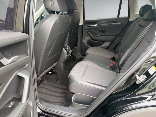Tiguan 1.5 eTSI DSG AHK+360°+5J-GARANT+ACC+eHECK